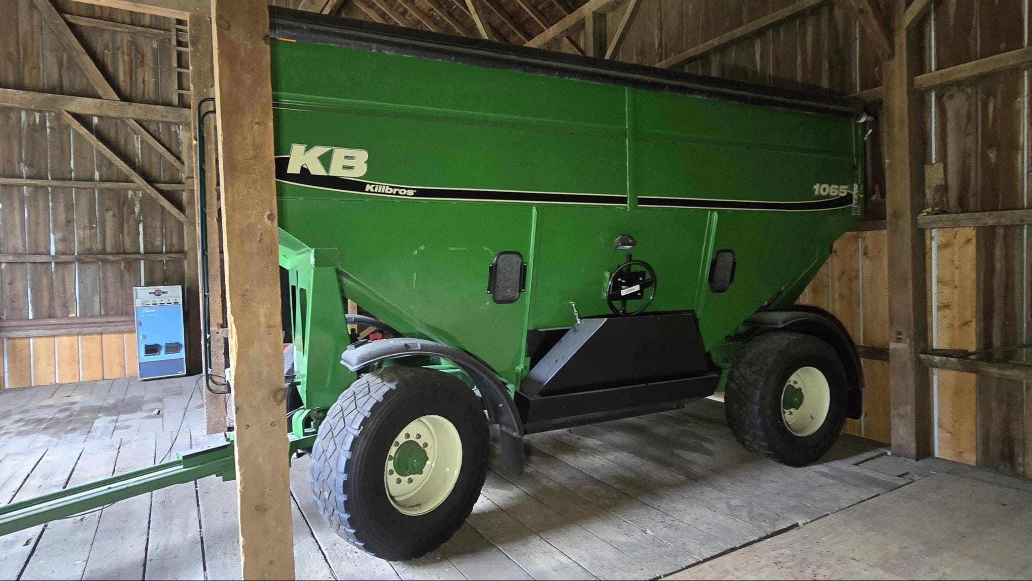 2016 Killbros 1065 Equipment Image0