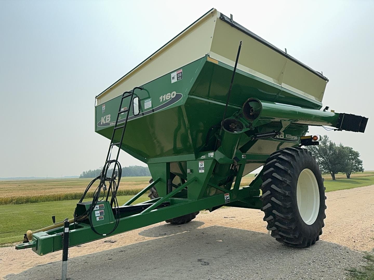 2016 Killbros 1160 Equipment Image0