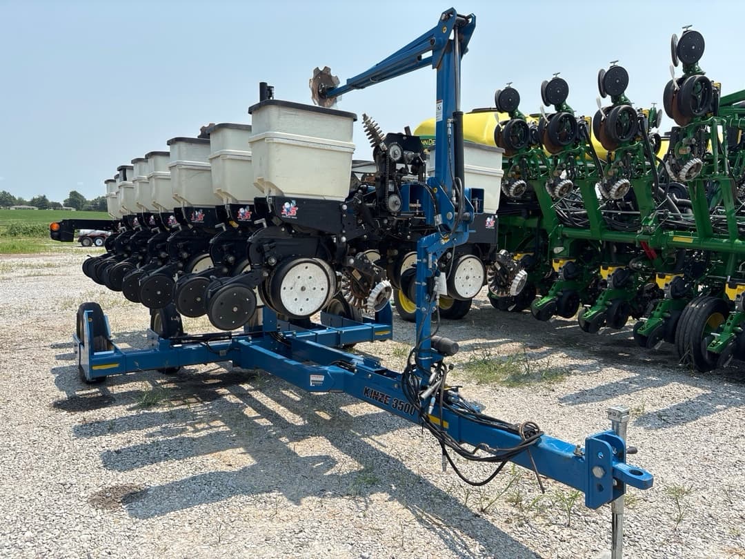 Image of Kinze 3500 Primary image