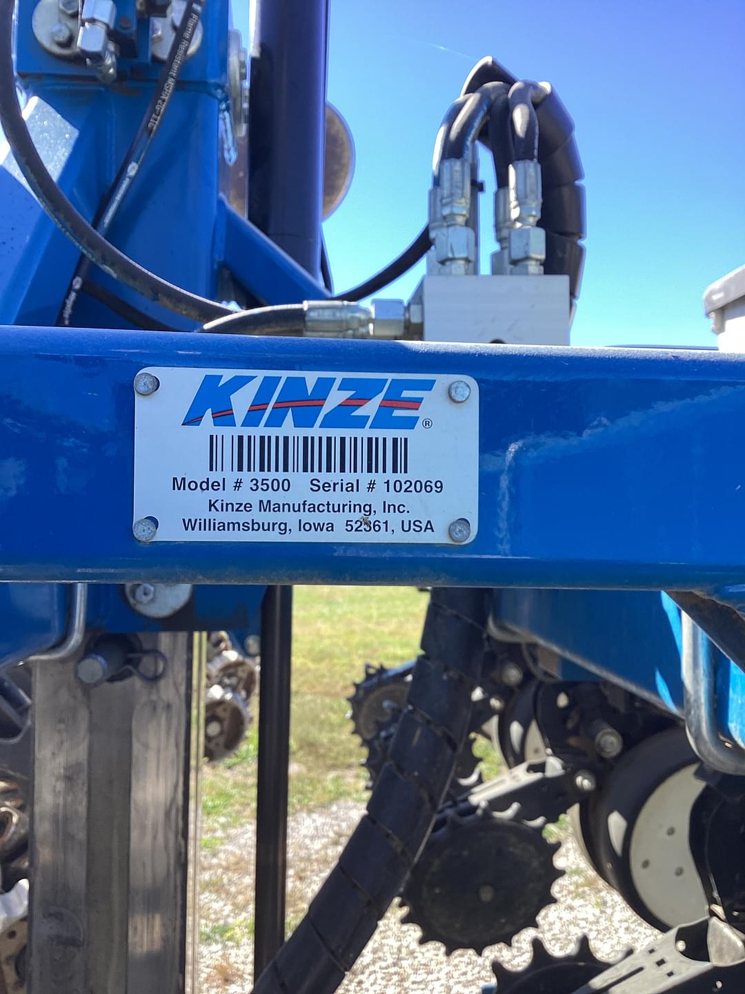 Image of Kinze 3500 Image 1