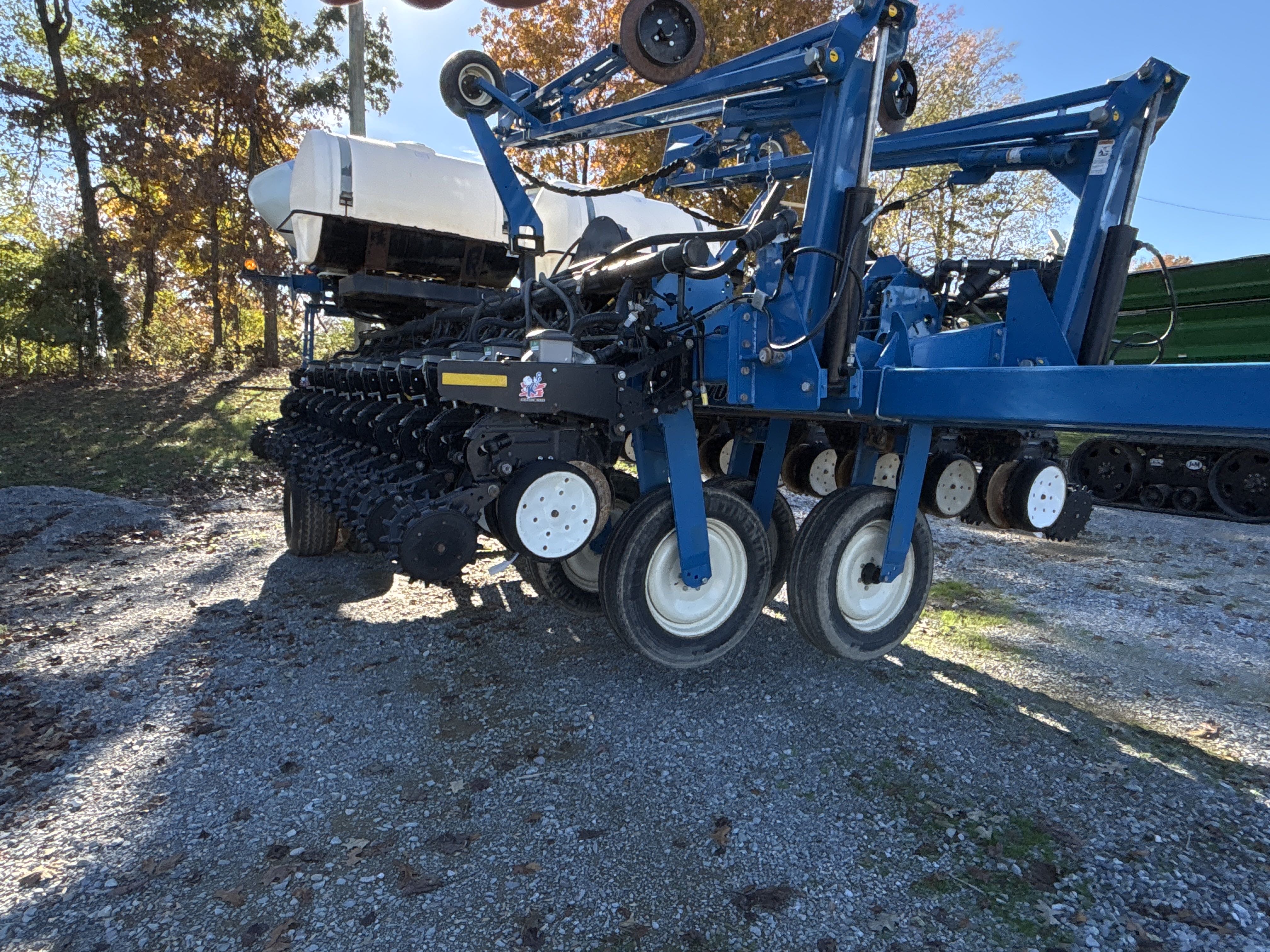 Main image Kinze 3700