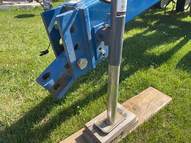 Image of Kinze 3000 equipment image 3