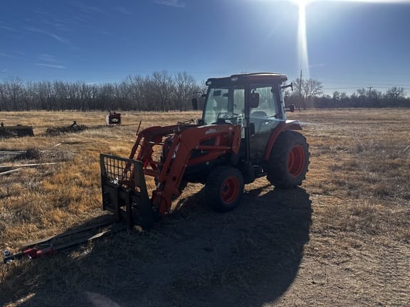 2016 Kioti NX5510 Equipment Image0