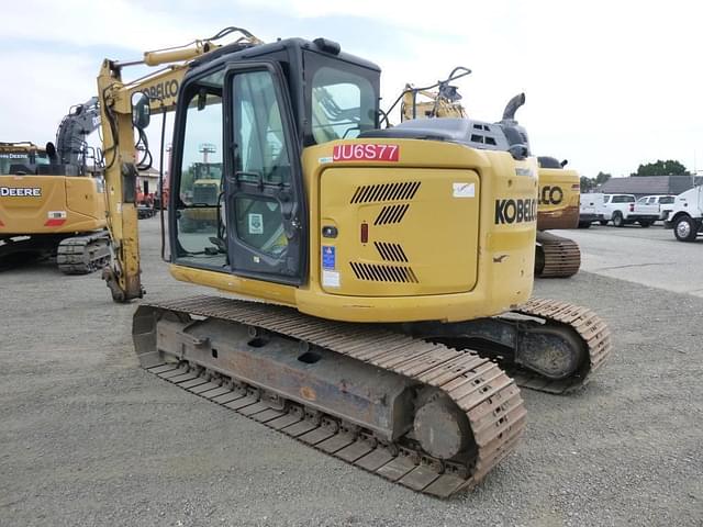 Image of Kobelco SK140SRLC-5 equipment image 4