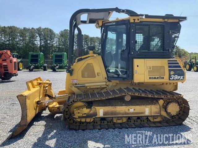 Image of Komatsu D39PX-24 equipment image 1