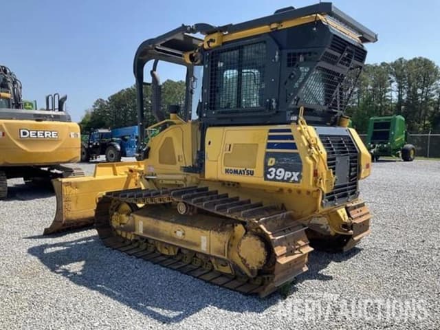 Image of Komatsu D39PX-24 equipment image 2