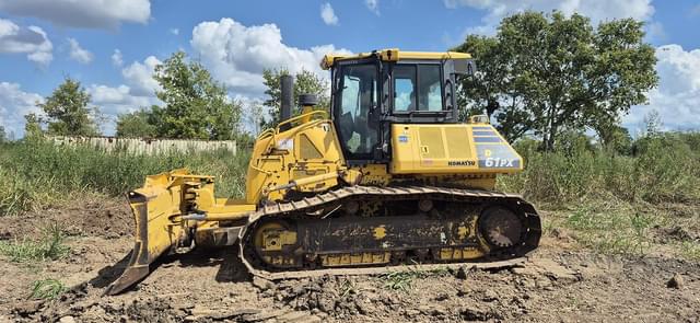 Image of Komatsu D61PX-24 equipment image 2