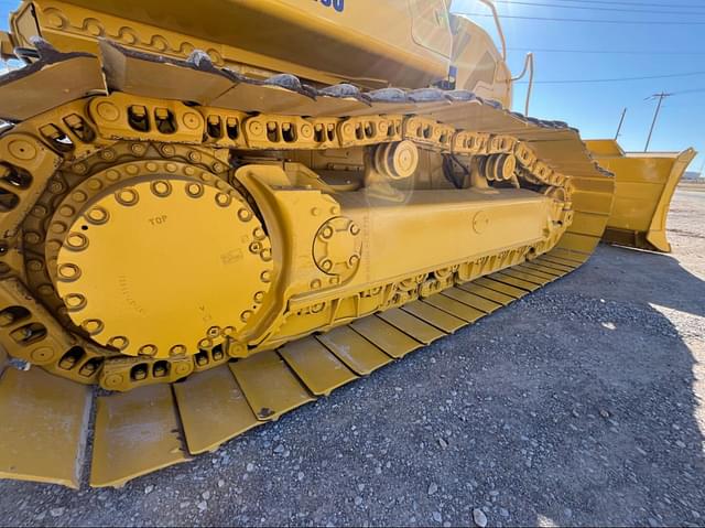 Image of Komatsu D61PX-24 equipment image 2