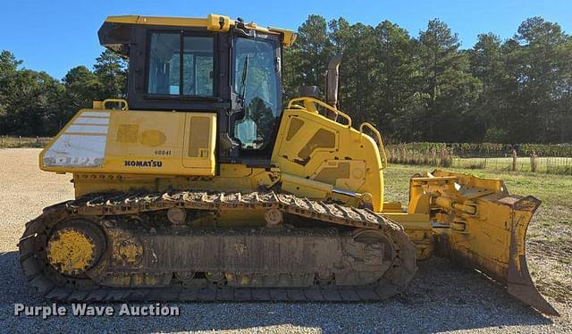 Image of Komatsu D61PX-24 equipment image 3