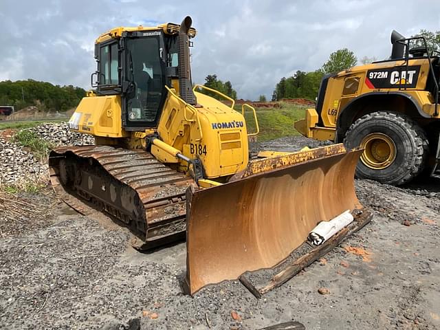 Image of Komatsu D61PXI-23 equipment image 2