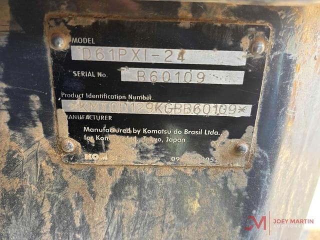 Image of Komatsu D61PXi-24 equipment image 4