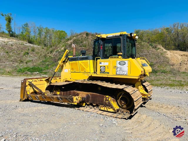Image of Komatsu D65PX-18 equipment image 4