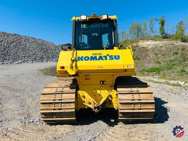 Image of Komatsu D65PX-18 equipment image 3