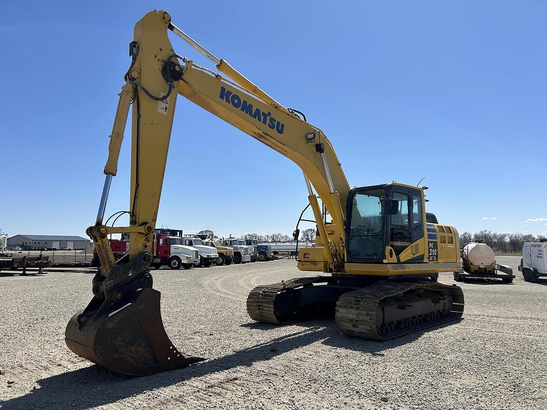 Image of Komatsu PC210LC-10 Primary image