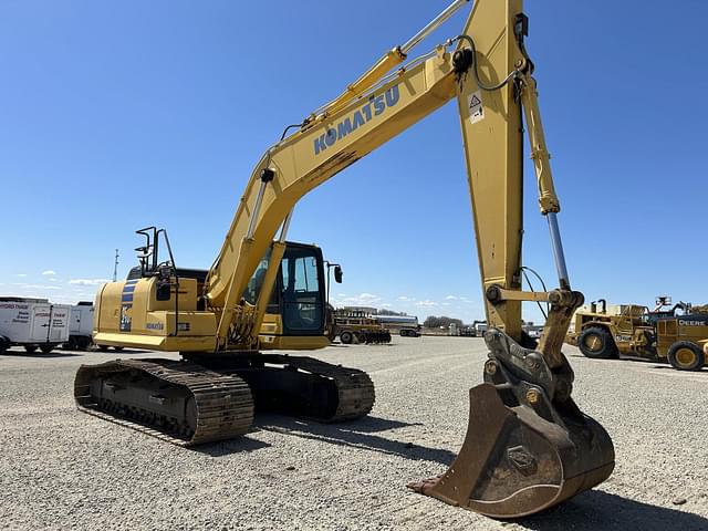 Image of Komatsu PC210LC-10 equipment image 2