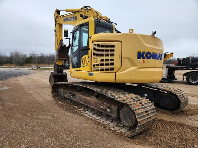 Image of Komatsu PC228USLC-10 equipment image 3