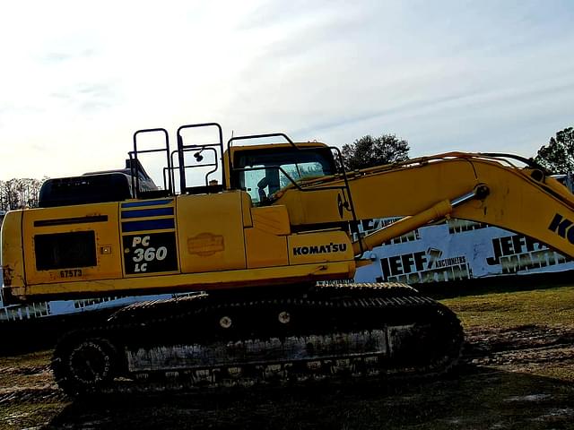 Image of Komatsu PC360LC-11 equipment image 3