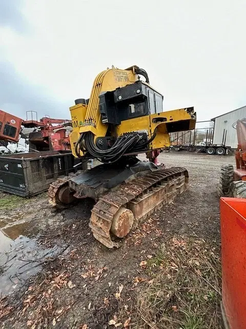 Image of Komatsu XT445 equipment image 1