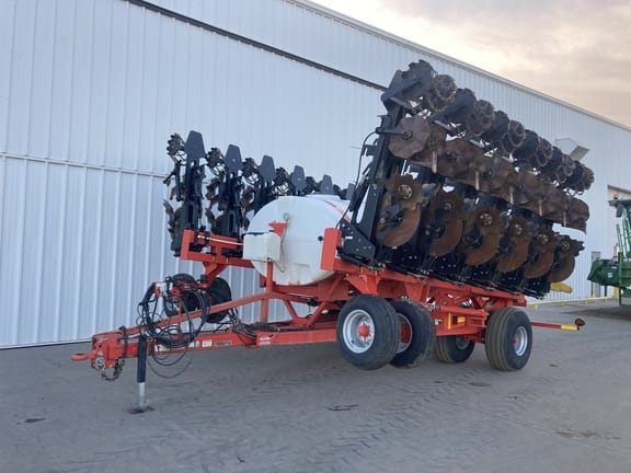 Main image Kuhn Krause Gladiator 1200