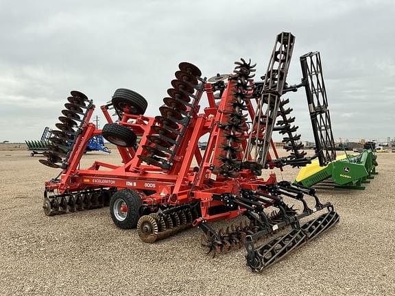 Image of Kuhn Krause Excelerator 8005 equipment image 2