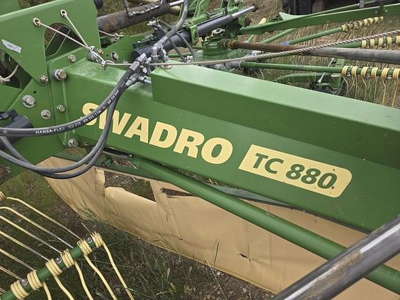 Image of Krone Swadro TC880 equipment image 2