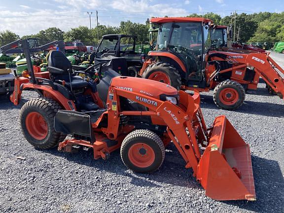 Image of Kubota B2301 equipment image 1