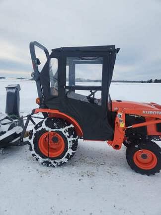 Image of Kubota B2601 equipment image 2