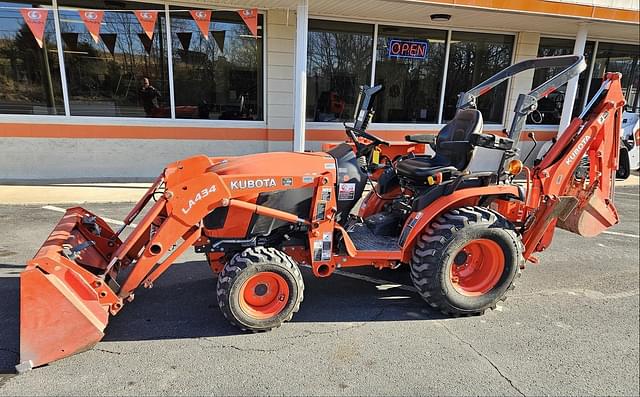 Image of Kubota B2601HSD equipment image 1