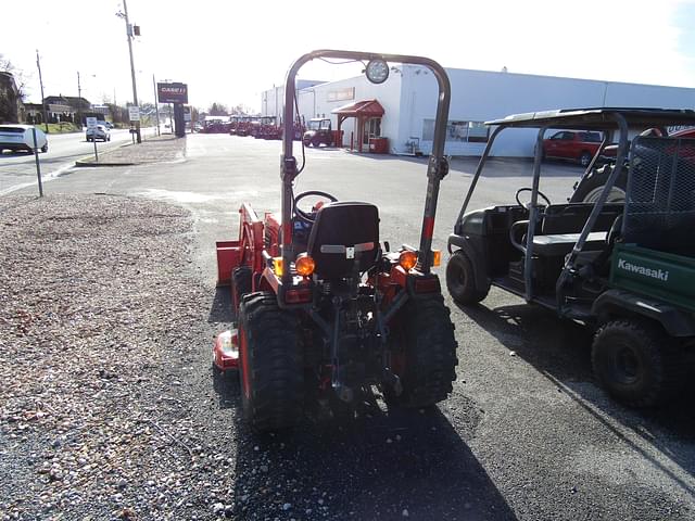 Image of Kubota B2620 equipment image 4