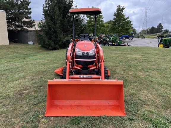 Image of Kubota B2650 equipment image 2