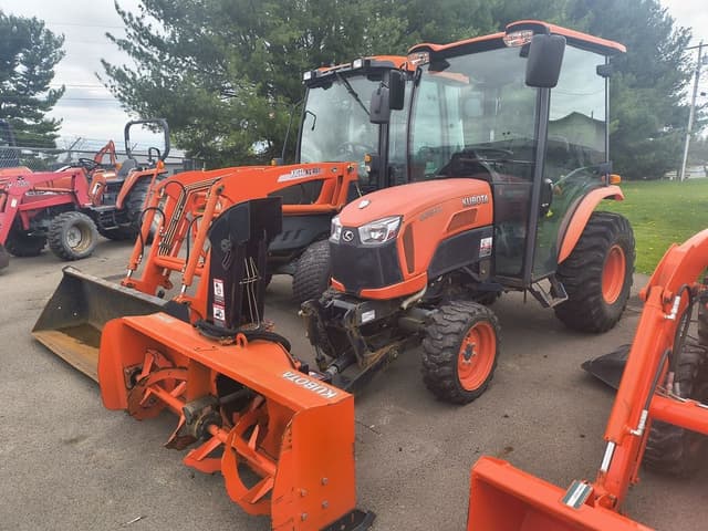 Image of Kubota B2650HSD equipment image 4
