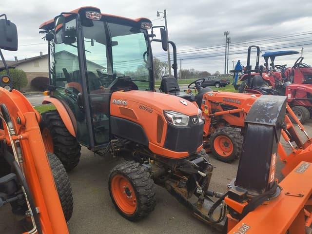 Image of Kubota B2650HSD equipment image 2