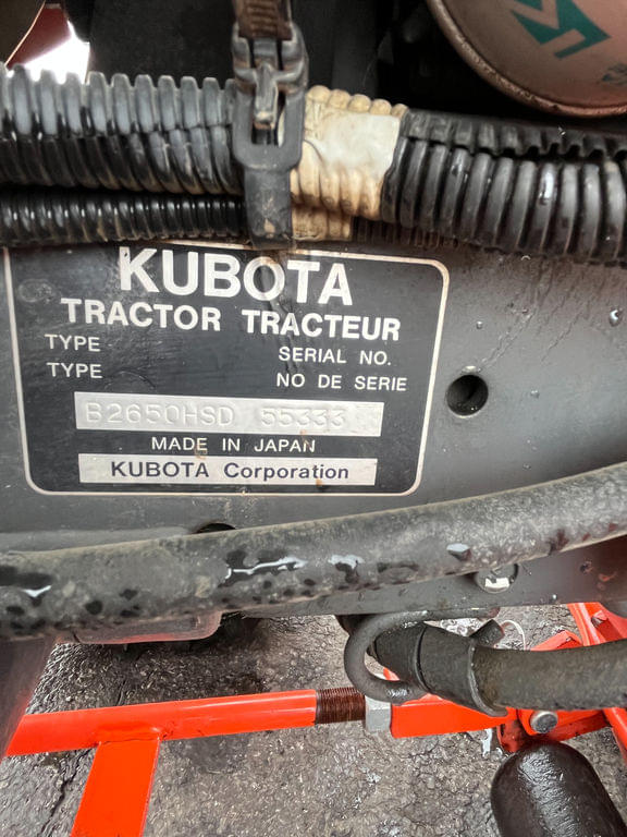 Image of Kubota B2650HSD equipment image 4