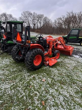 Image of Kubota B3350 equipment image 1