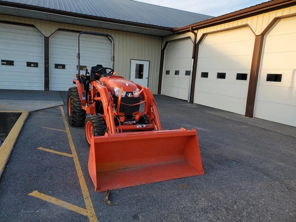 Main image Kubota B3350