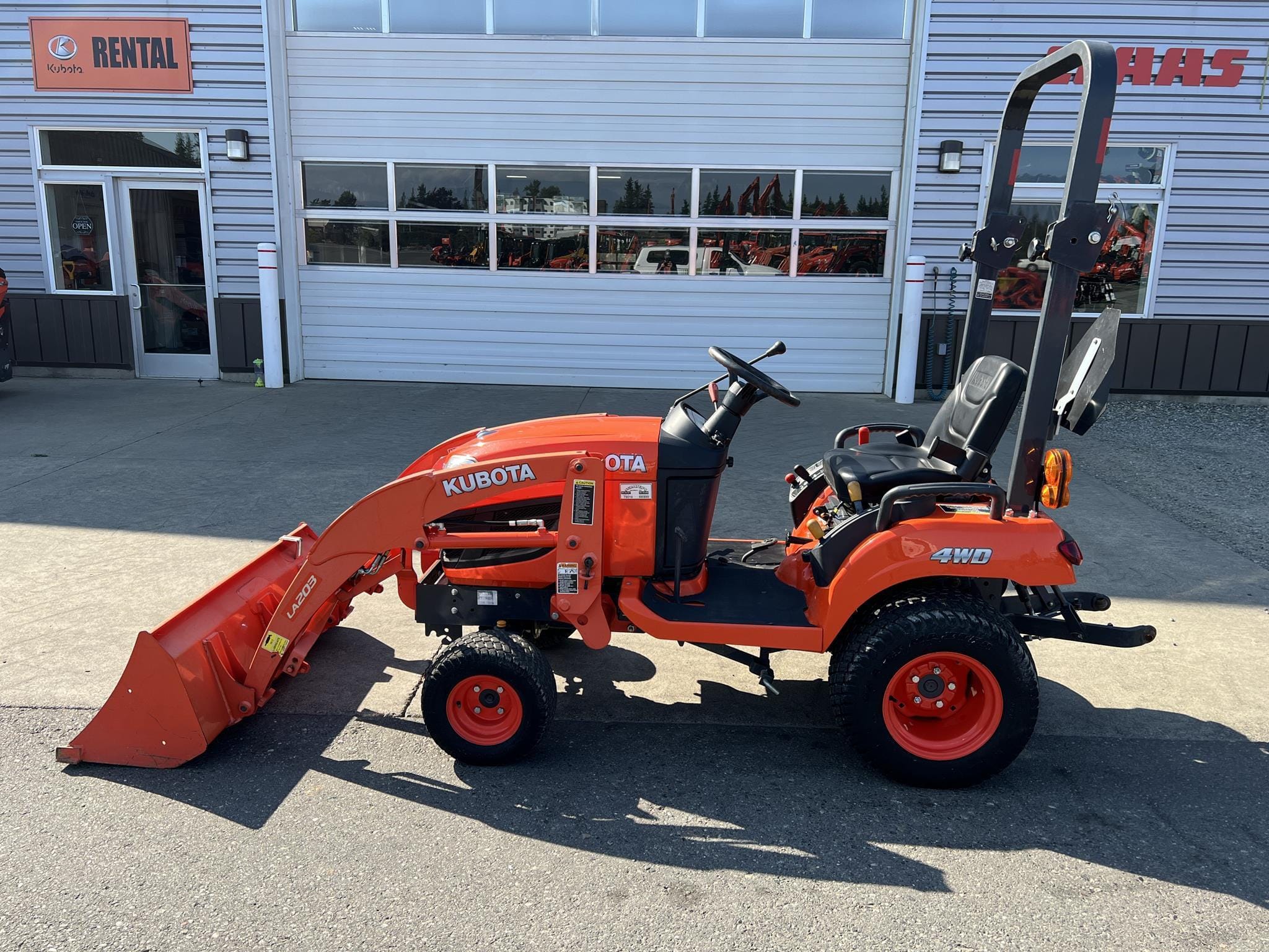 2016 Kubota BX1870 Equipment Image0