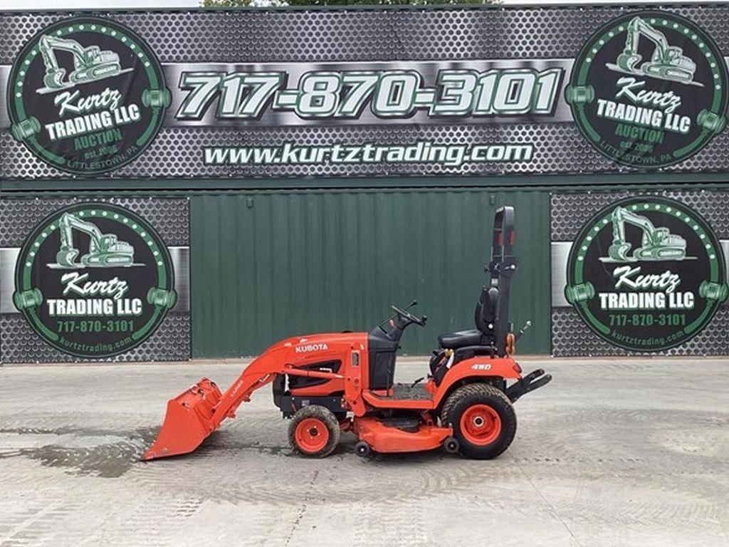 2016 Kubota BX2370 Equipment Image0