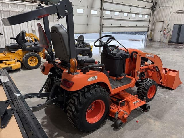 Image of Kubota BX2670 equipment image 2