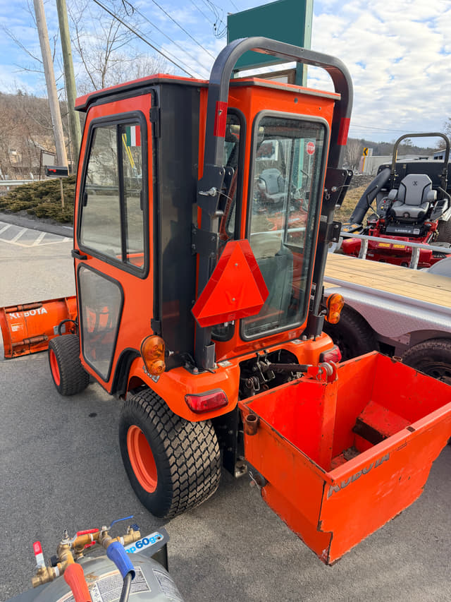 Image of Kubota BX2670 equipment image 2