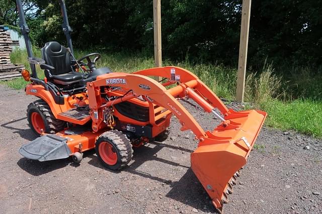 Image of Kubota BX2670 equipment image 4