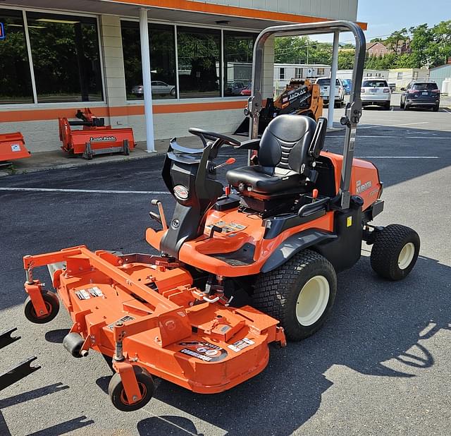 Image of Kubota F2690 equipment image 1