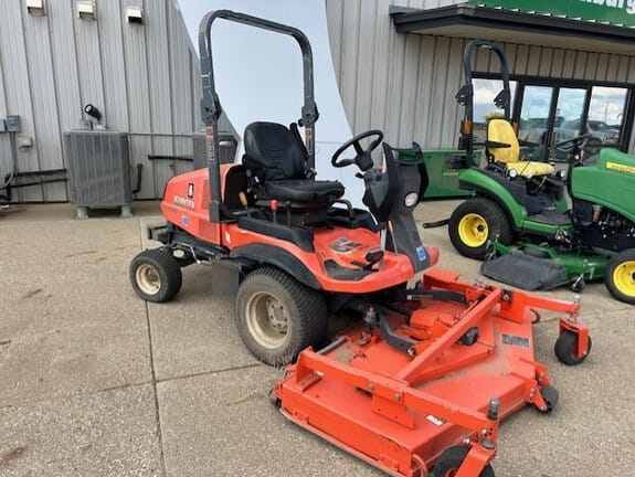 2016 Kubota F2690 Equipment Image0