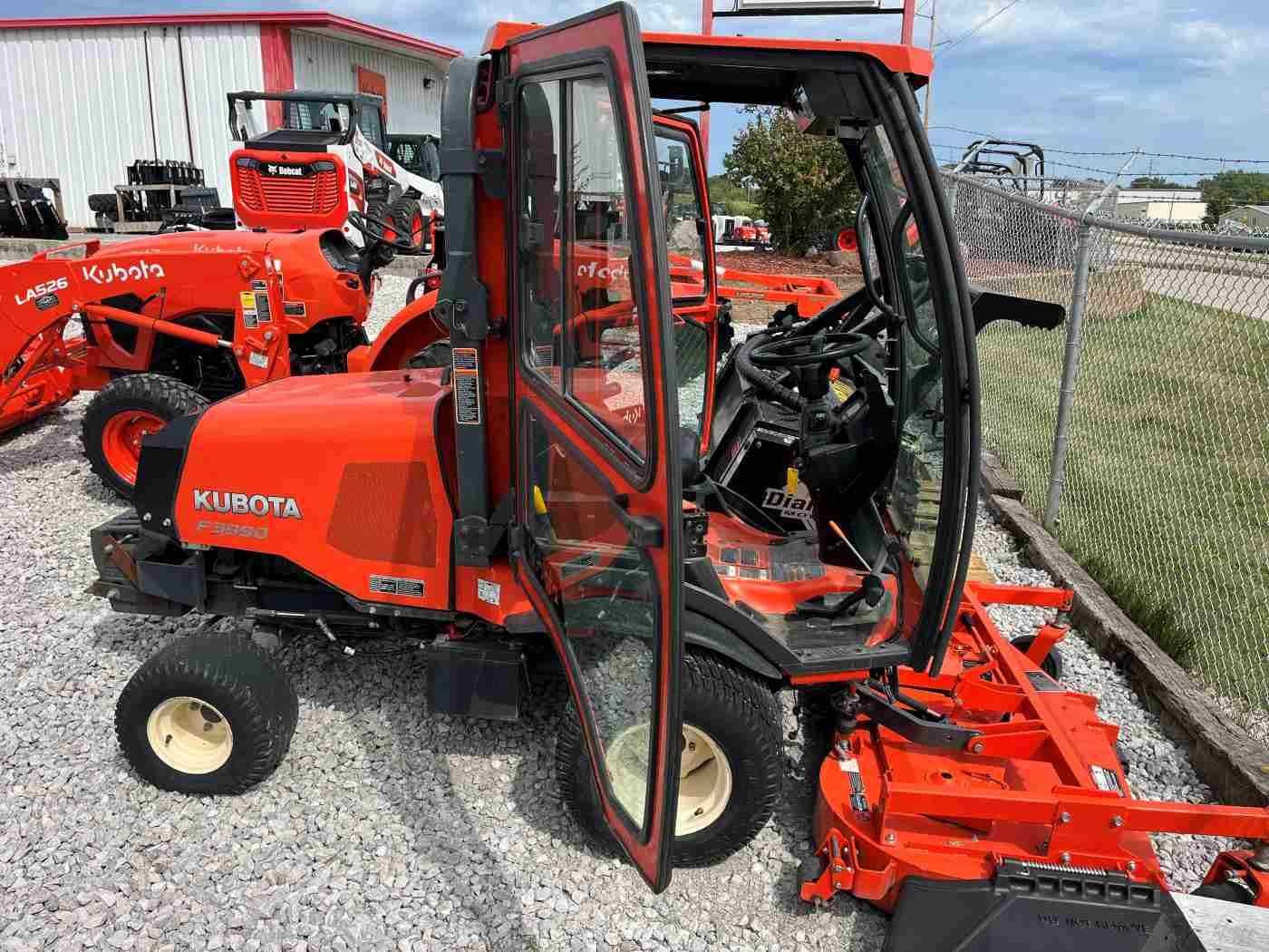 2016 Kubota F3990 Equipment Image0