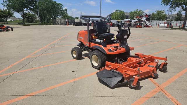 Image of Kubota F3990 equipment image 2