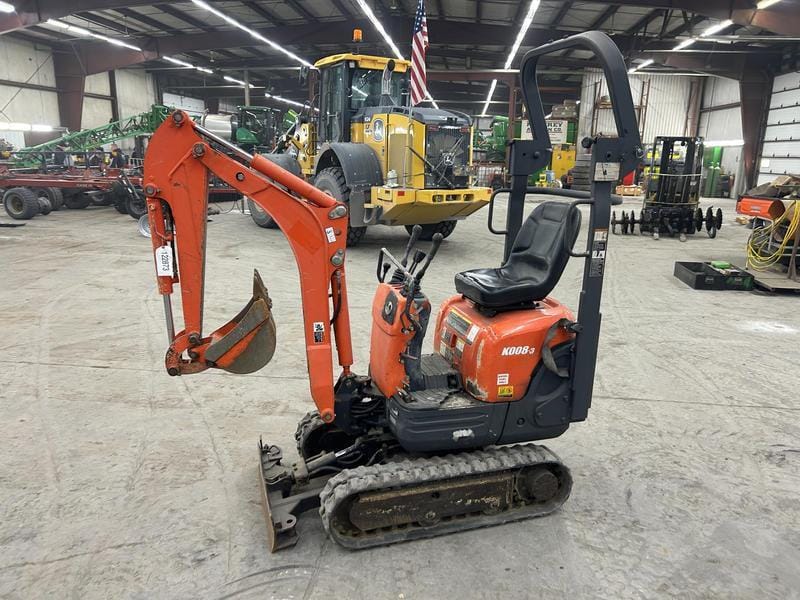 2016 Kubota K008-3 Equipment Image0