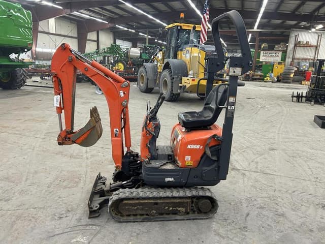 Image of Kubota K008-3 equipment image 1