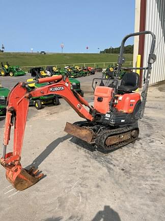 Image of Kubota K008-3 equipment image 1