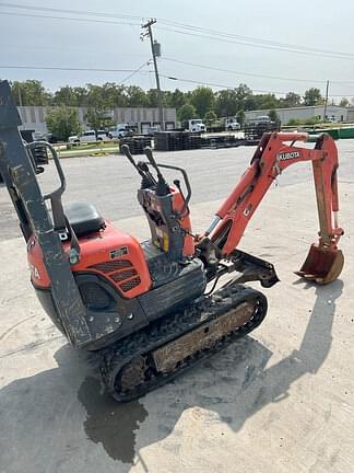 Image of Kubota K008-3 equipment image 2