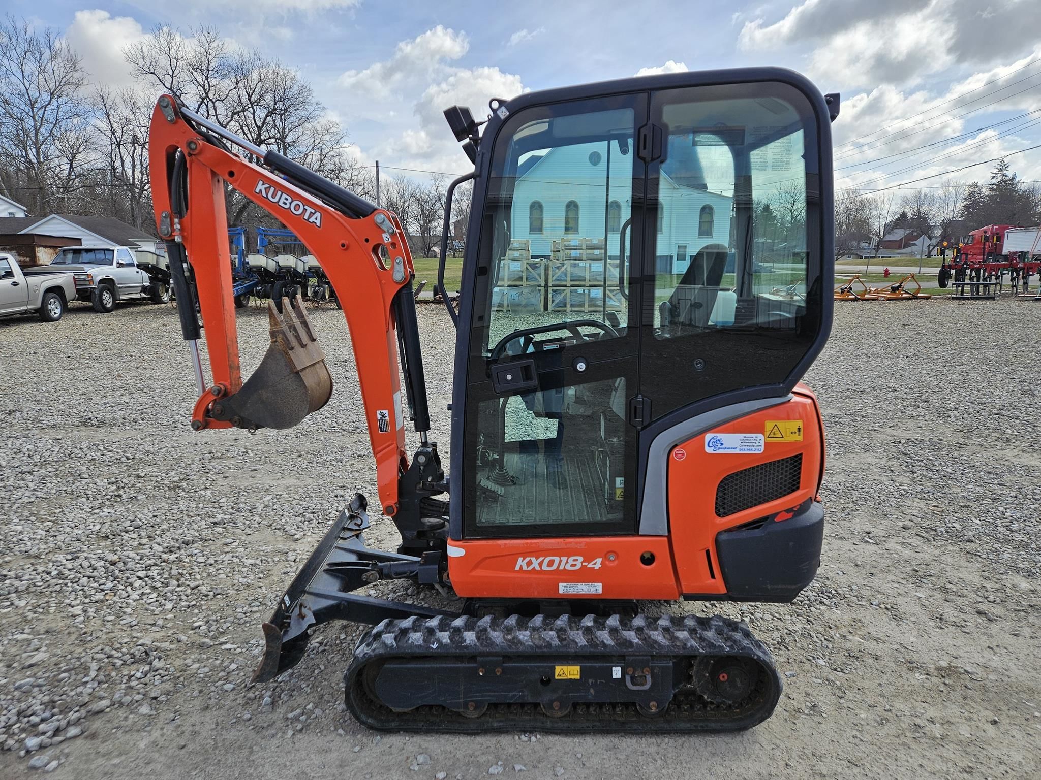 2016 Kubota KX018-4 Equipment Image0