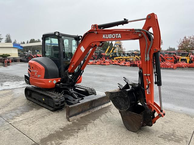 Image of Kubota KX040-4 equipment image 3